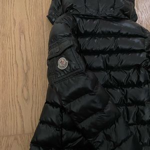 AUTHENTIC USED MONCLER  LITTLE GIRLS COAT! SIZE 8Y!